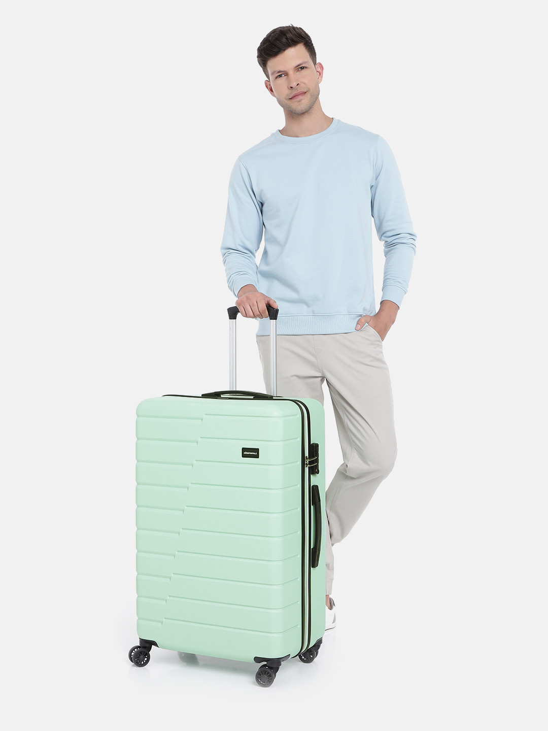 Aeropostale Textured Medium Trolley Bag