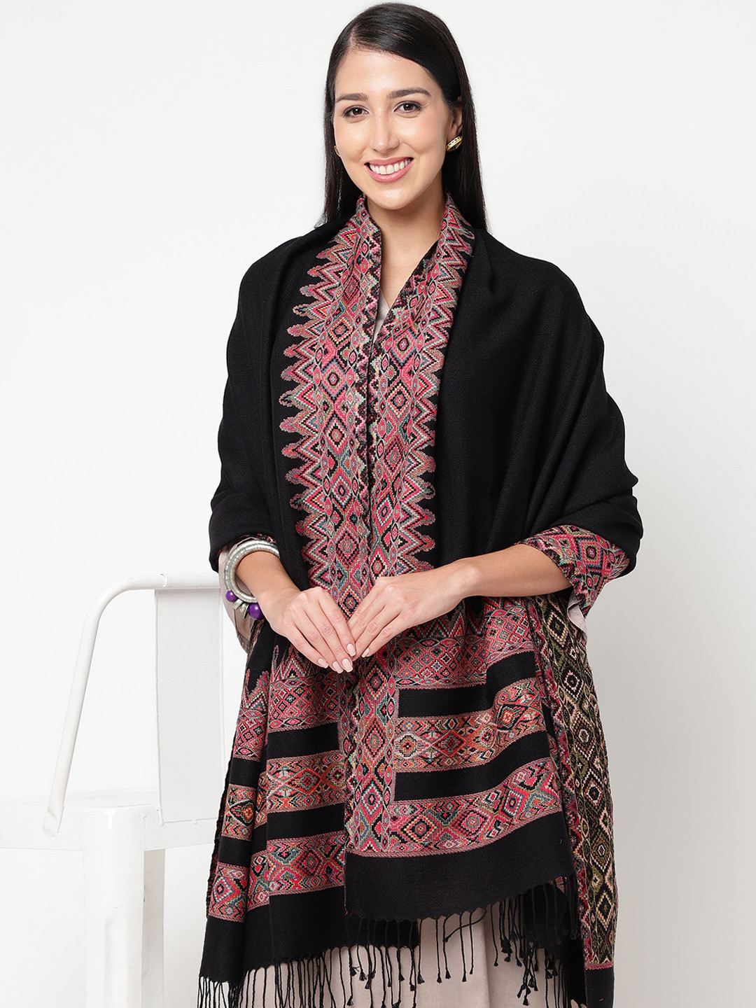 La Vastraa Woven Design Woolen Shawl