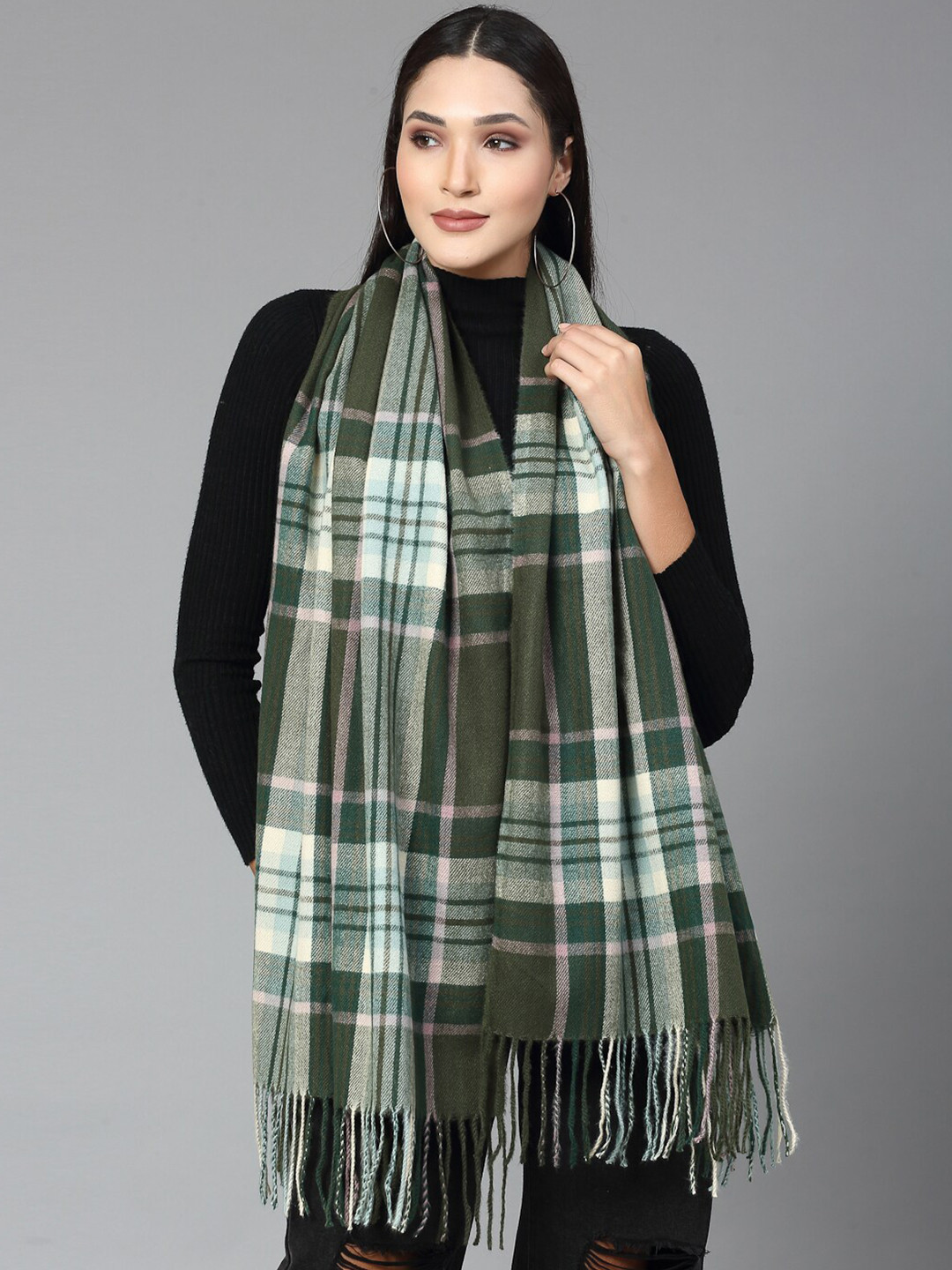Mafadeny Checked Stole With Tasselled Border