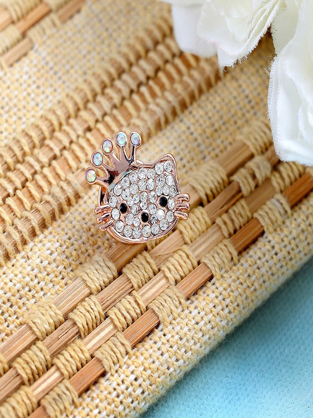 UNIVERSITY TRENDZ Gold-plated Crystal-studded Face Cat Brooch