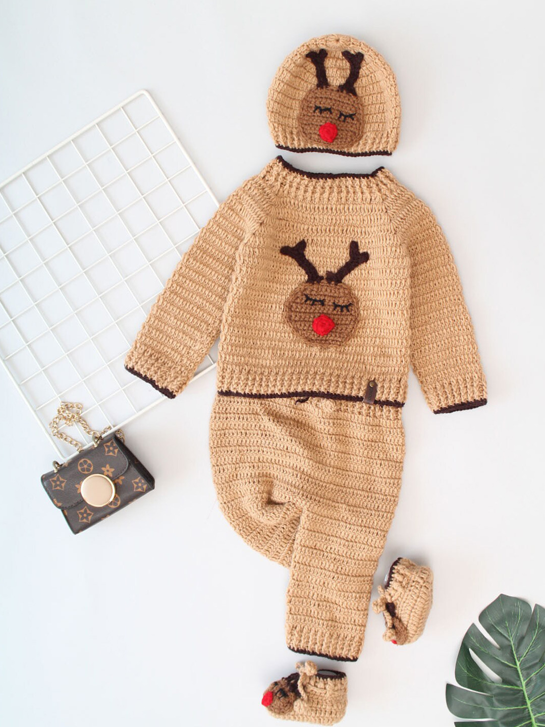 Woonie Infants Self Design Round Neck Sweater & Pyjamas With Cap & Boots