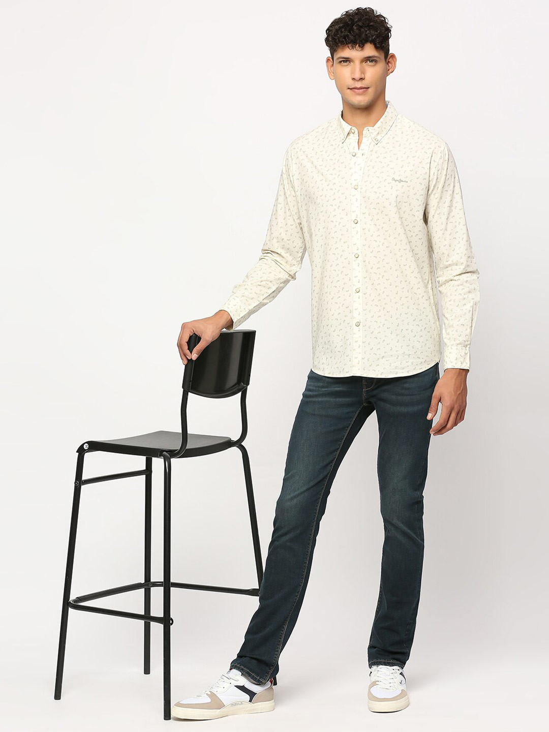 Pepe Jeans Ethnic Motifs Printed Button Down Collar Pure Cotton Casual Shirt