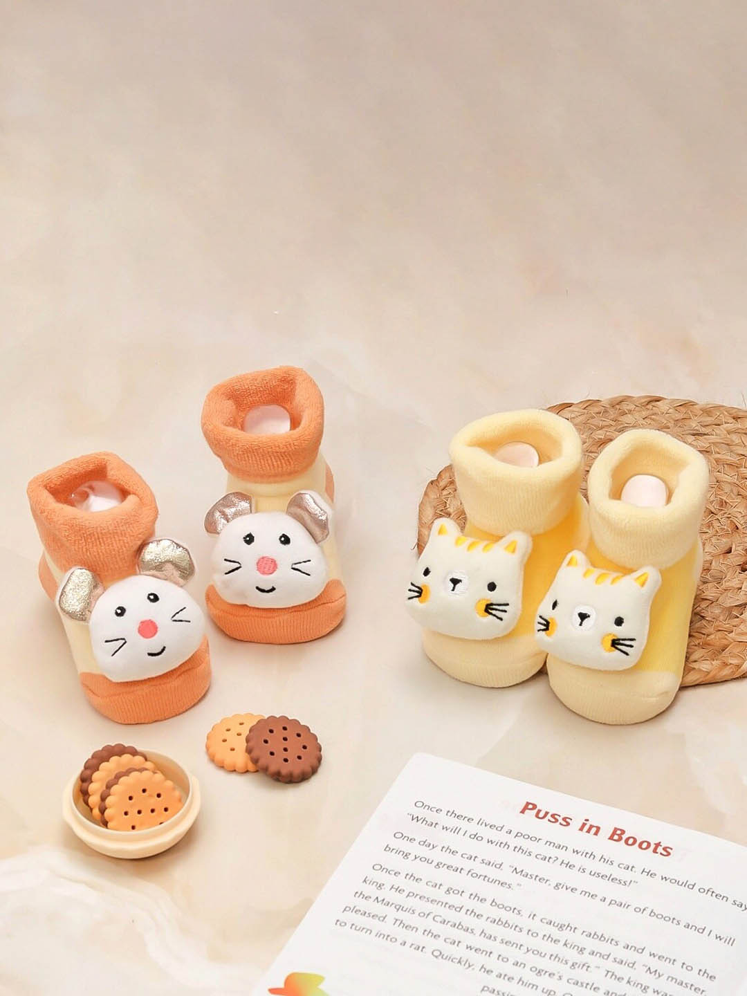 Yellow Bee Infants Pack Of 2 Striped Kitty & Mouse Cotton Anti-Skid Stuffed Toy Socks