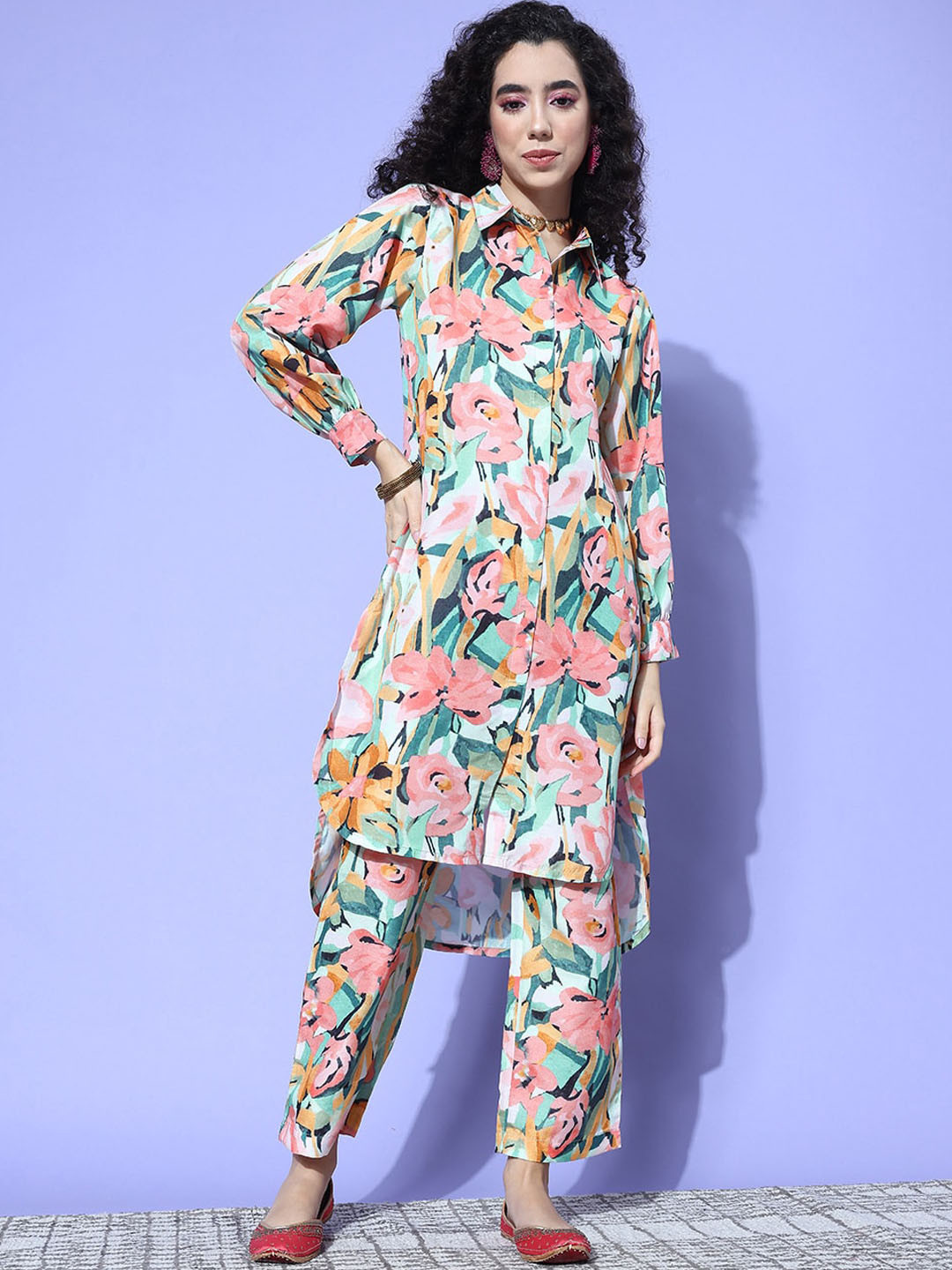 Varanga Floral Printed Shirt Collar Straight Kurta With Trousers