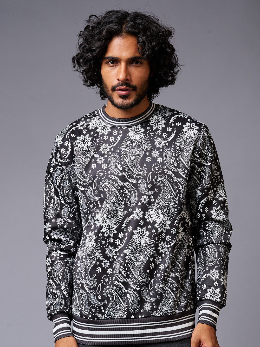 GO DEVIL Graphic Printed Pullover