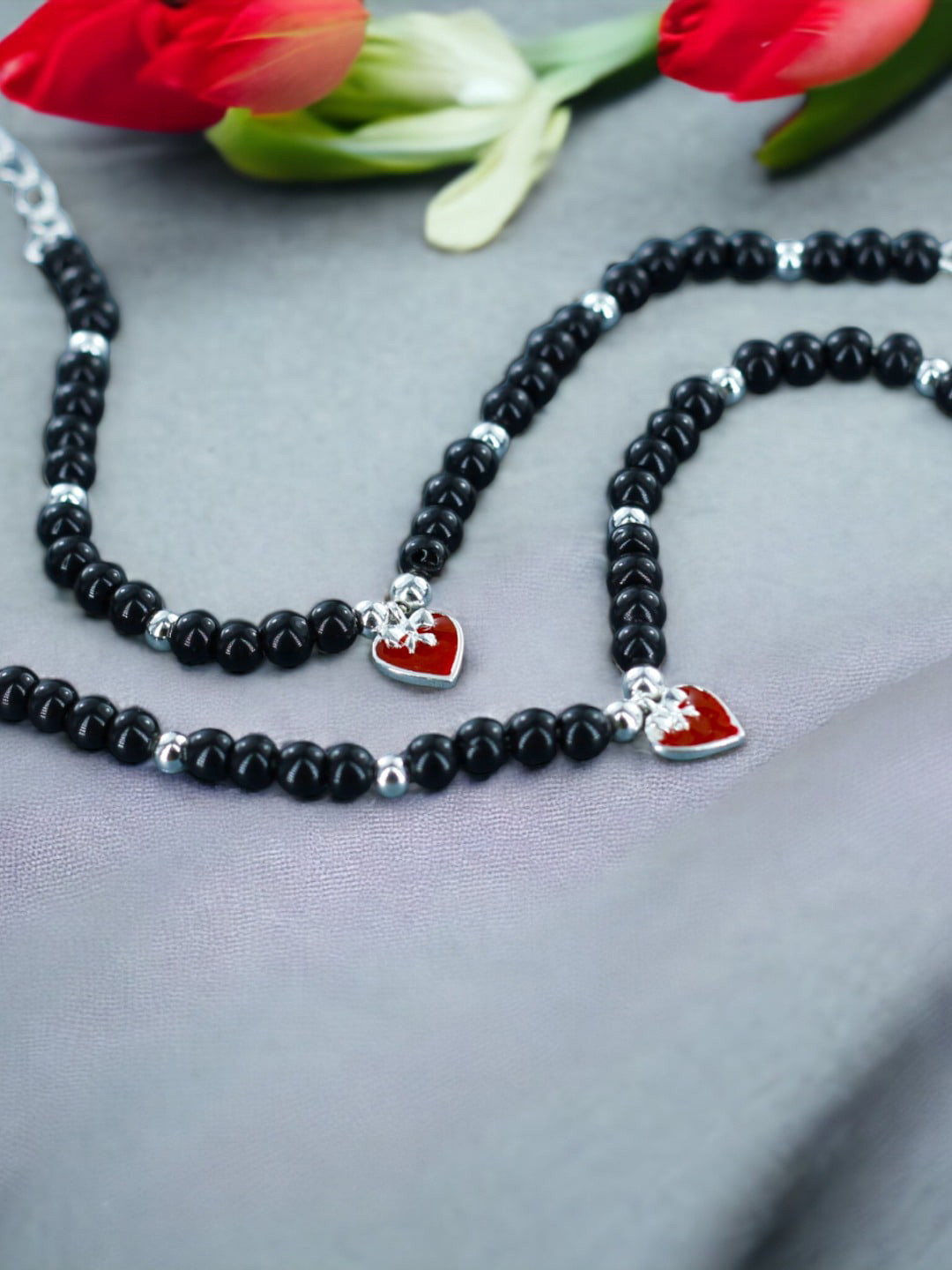 Taraash Kids Set Of 2 925 Sterling Silver Heart Beaded Anklets