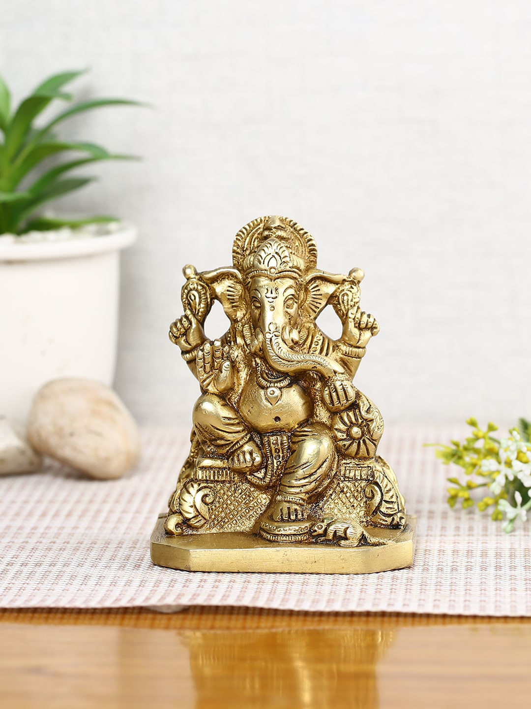 CraftVatika Ganesha Brass Idol Showpiece