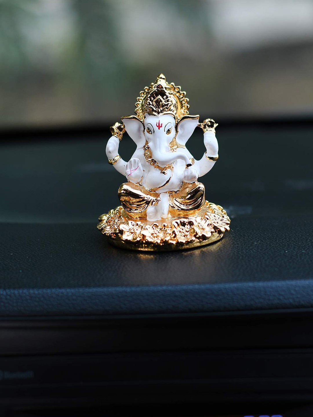 CraftVatika Lord Ganesha Playing Tabla White Ceramic Natural Prayer Room Small Showpiece - 1 Inches
