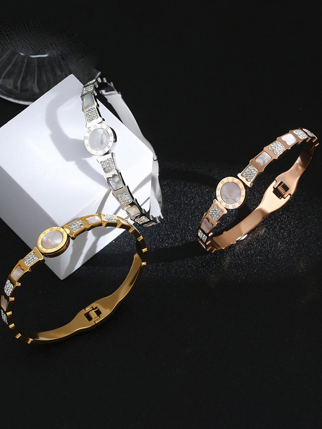 Jewels Galaxy Pack Of 3 Mother of Pearl Gold-Plated Bangle-Style Bracelet