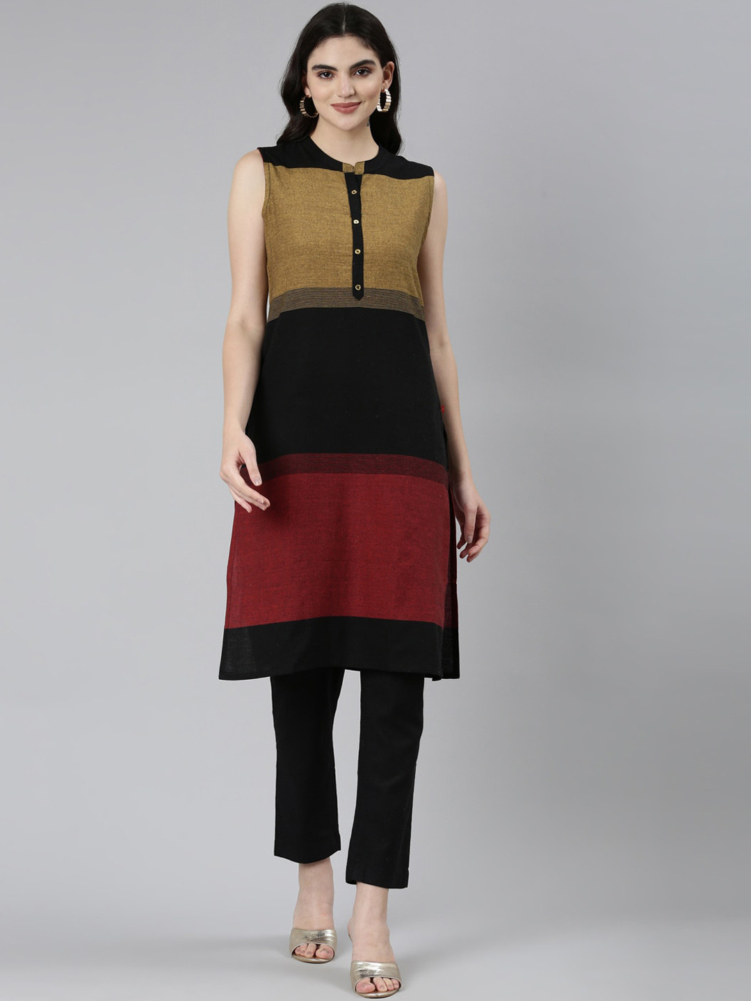 Marcia Colourblocked Cotton Straight Kurta