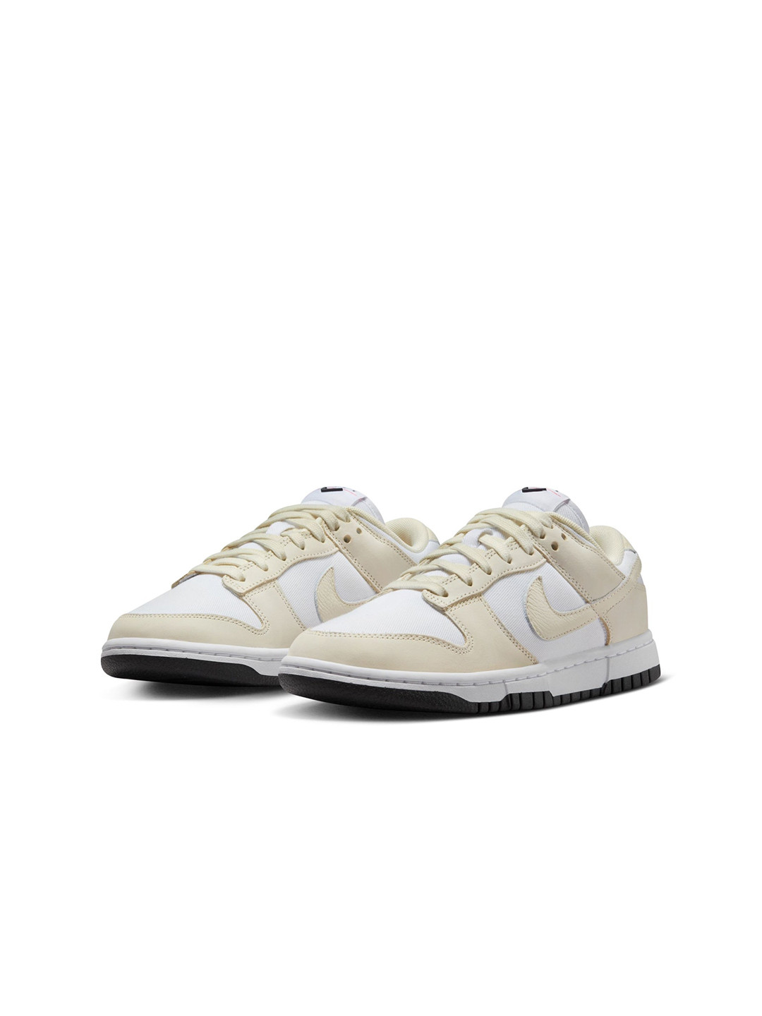Nike Women Dunk Low LX NBHD Sneakers
