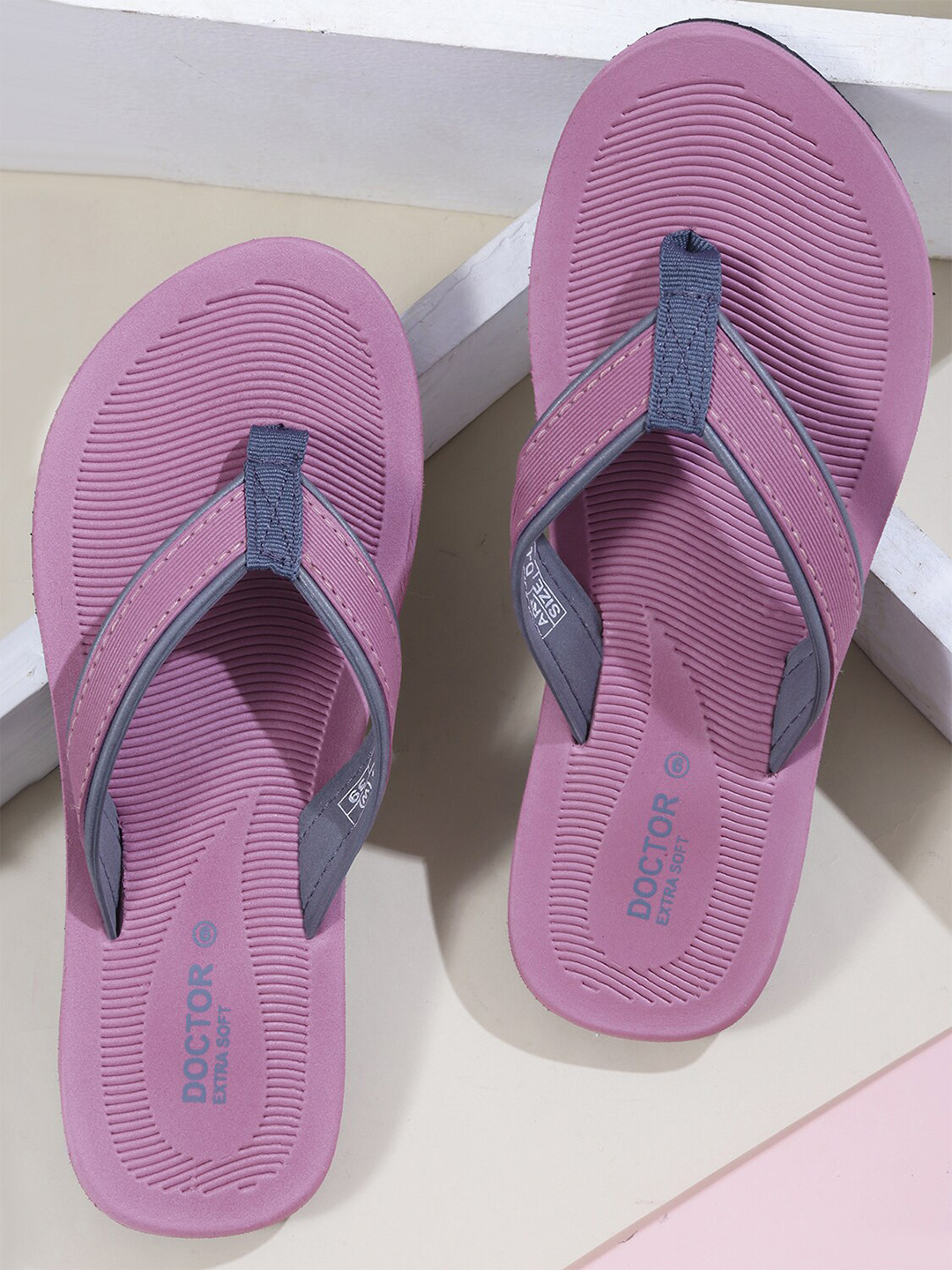 DOCTOR EXTRA SOFT Women Bounce Back Technology Rubber Thong Flip-Flops