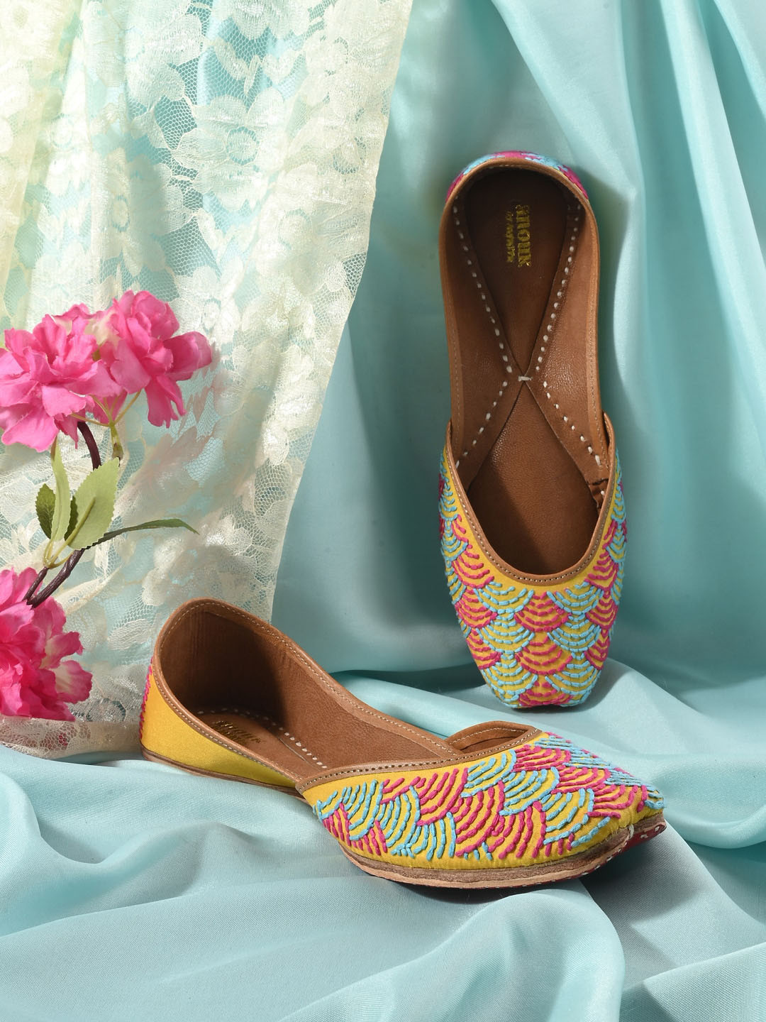Anouk Yellow & Pink Ethnic Fabric Square Toe Embroidered Mojaris