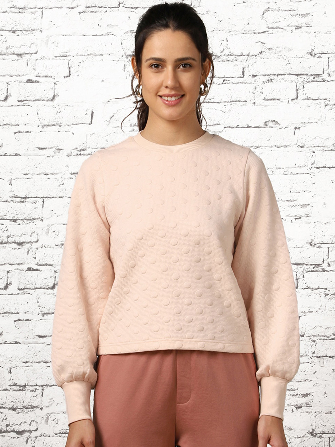 NOBERO Self Design Quilted Pullover