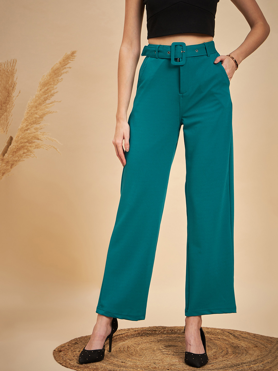 MINT STREET Women Relaxed Parallel Trousers