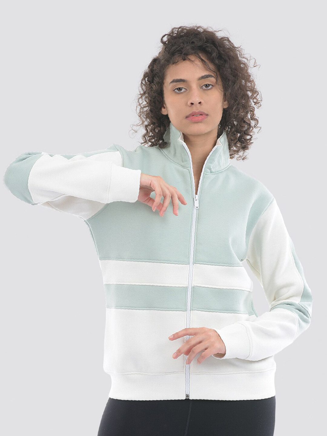 ONEWAY Women Colorblocked Sporty Jacket