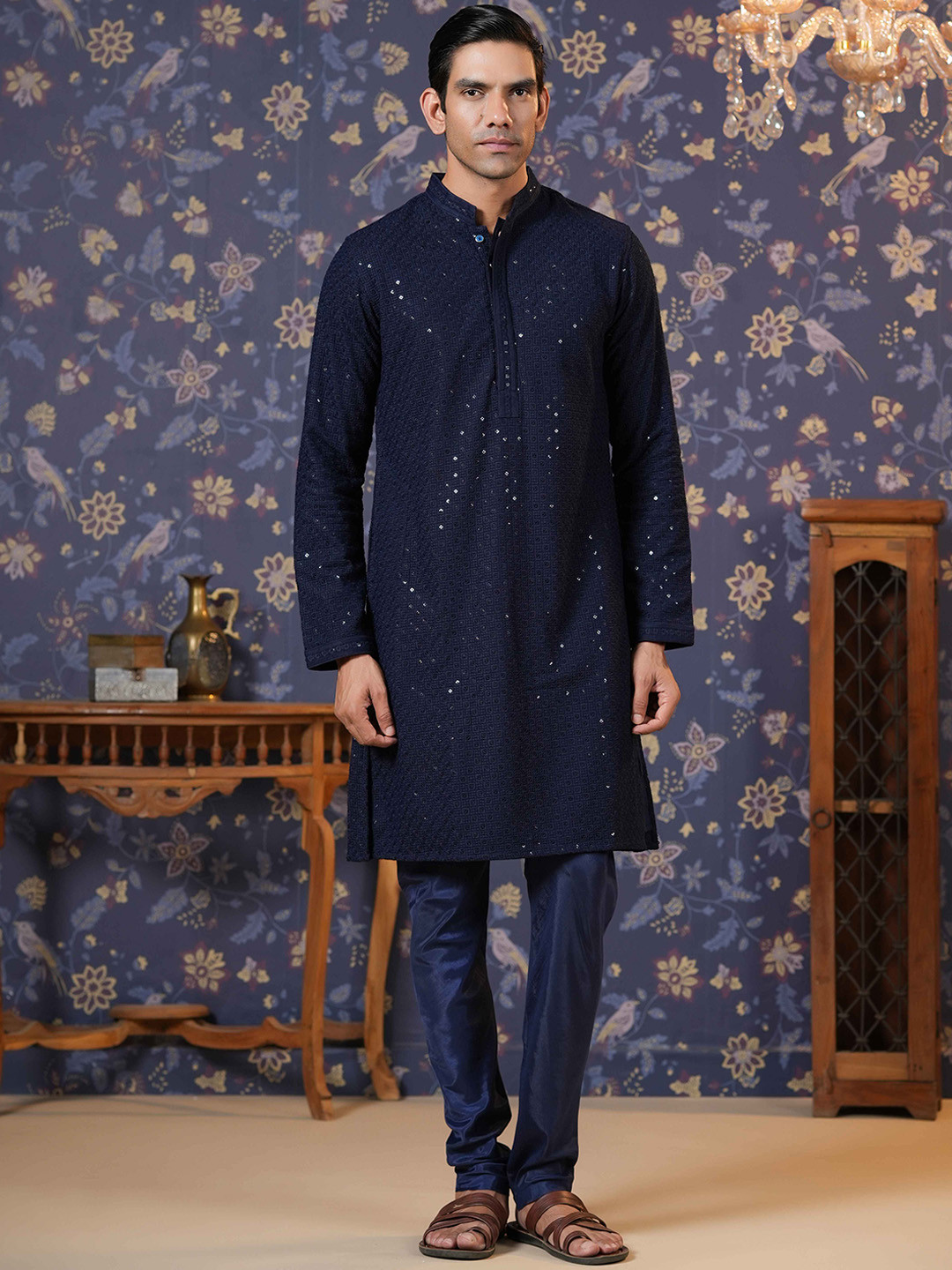 House of Pataudi Navy Blue Ethnic Motifs Embroidered Straight Kurta With Churidar