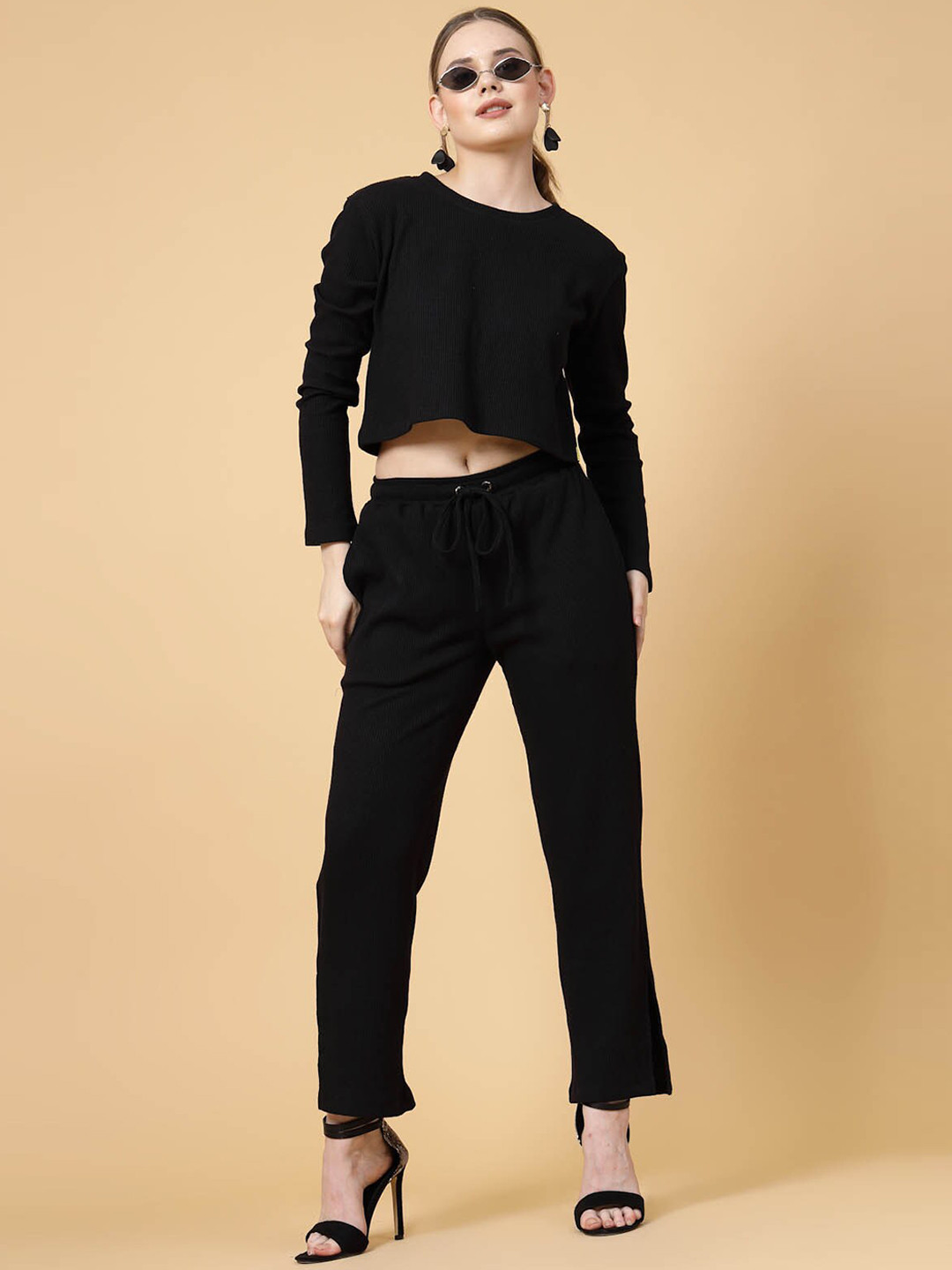 Rigo Black Solid Crop T-Shirt with Trousers Co-Ord Set
