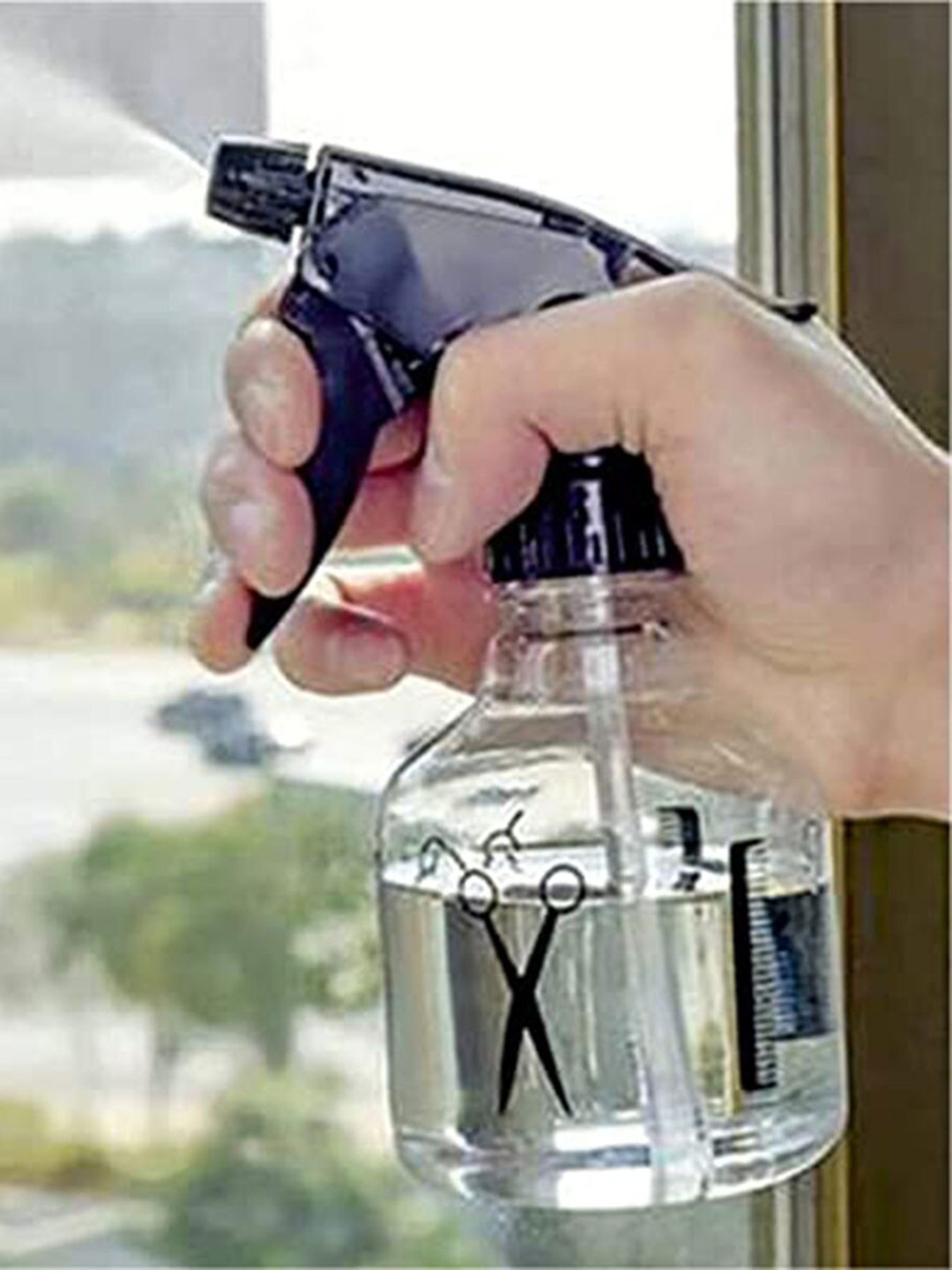 Veoni BELLE Transparent Conversational Plastic Lockable Lid Water Bottle - 300ml