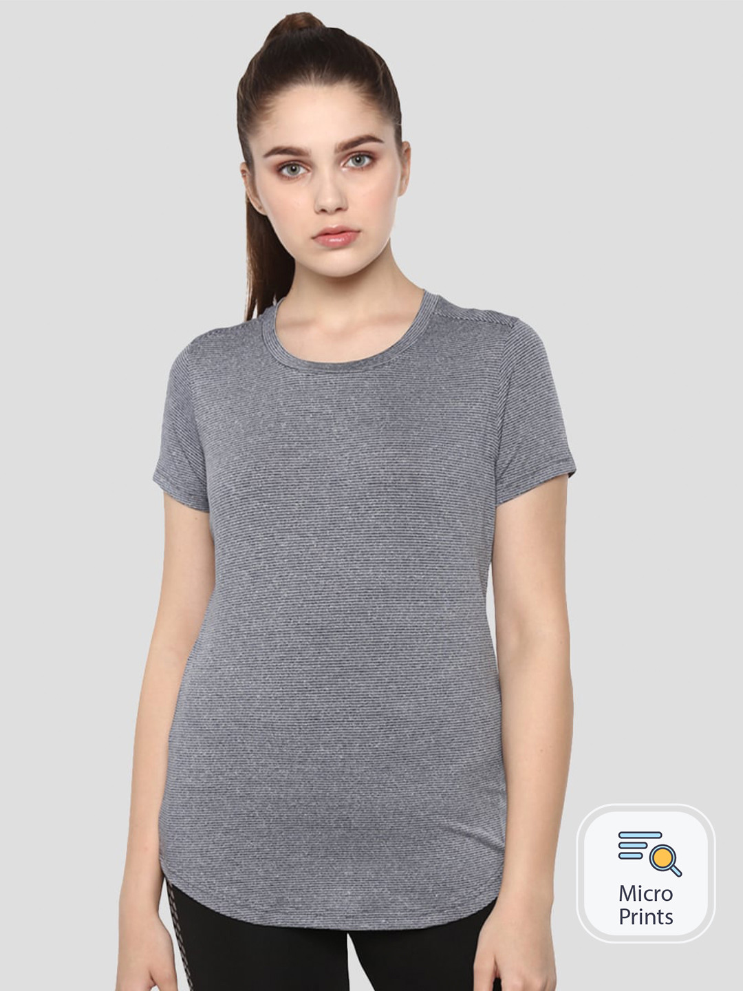NIVIA Self Design Slim Fit Round Neck Sports T-shirt