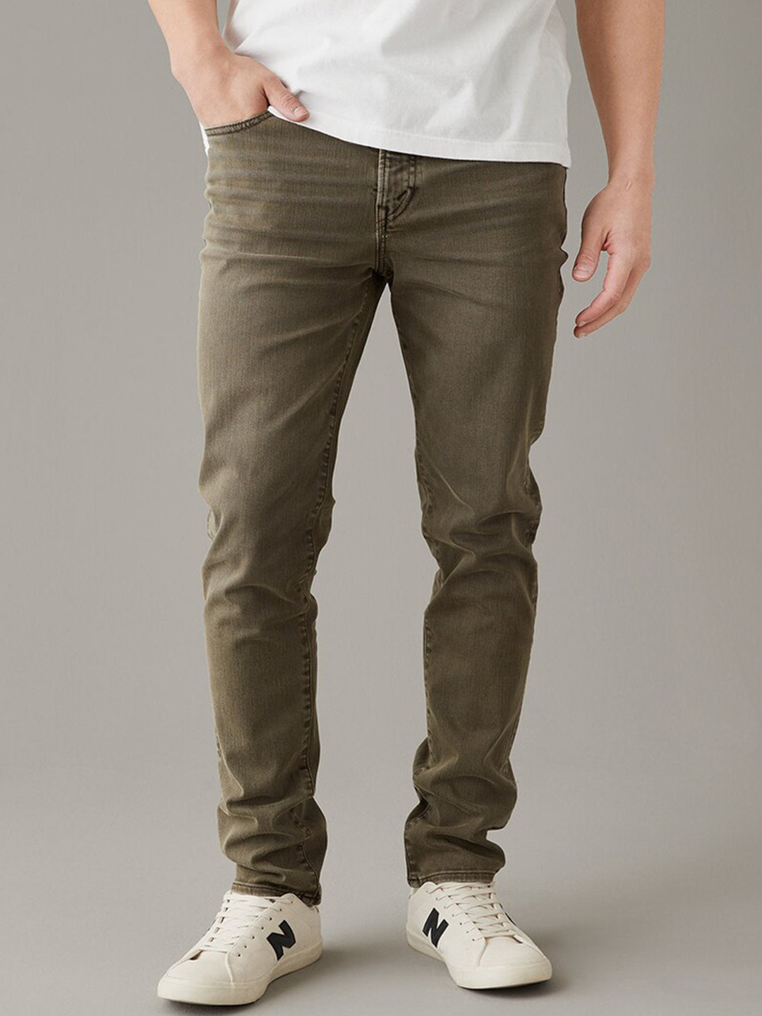 AMERICAN EAGLE OUTFITTERS Men Olive Green Slim Fit Low Distress Light Fade Jeans