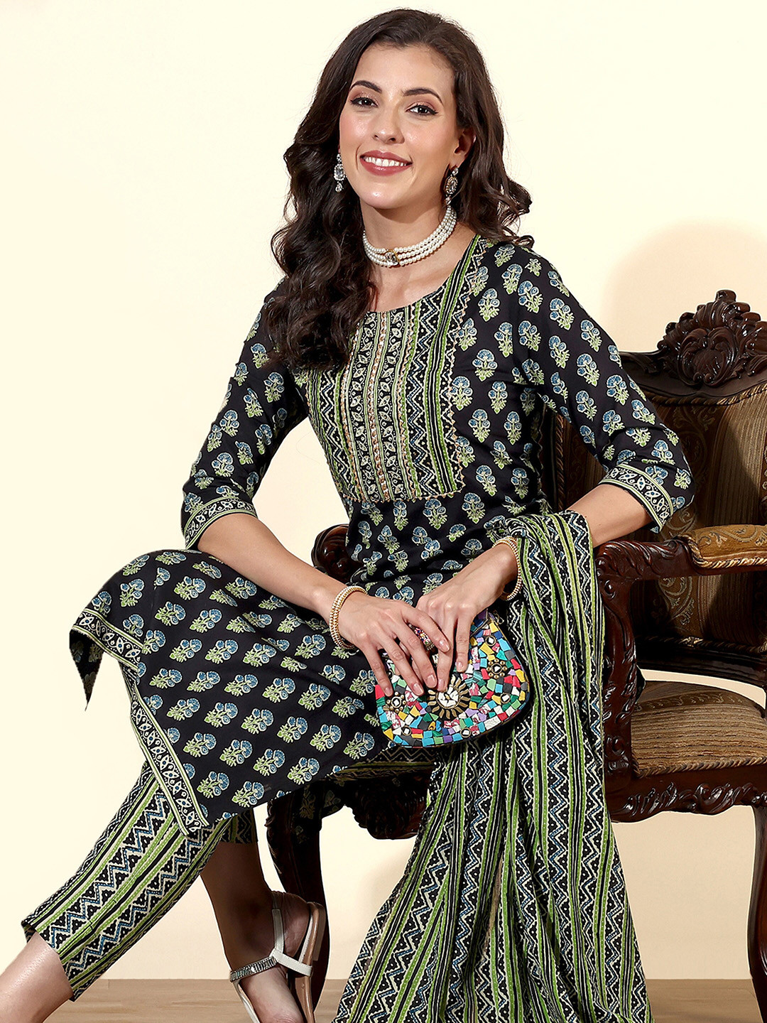 Anouk Black & Green Ethnic Printed Pure Cotton Straight Kurta With Trousers & Dupatta