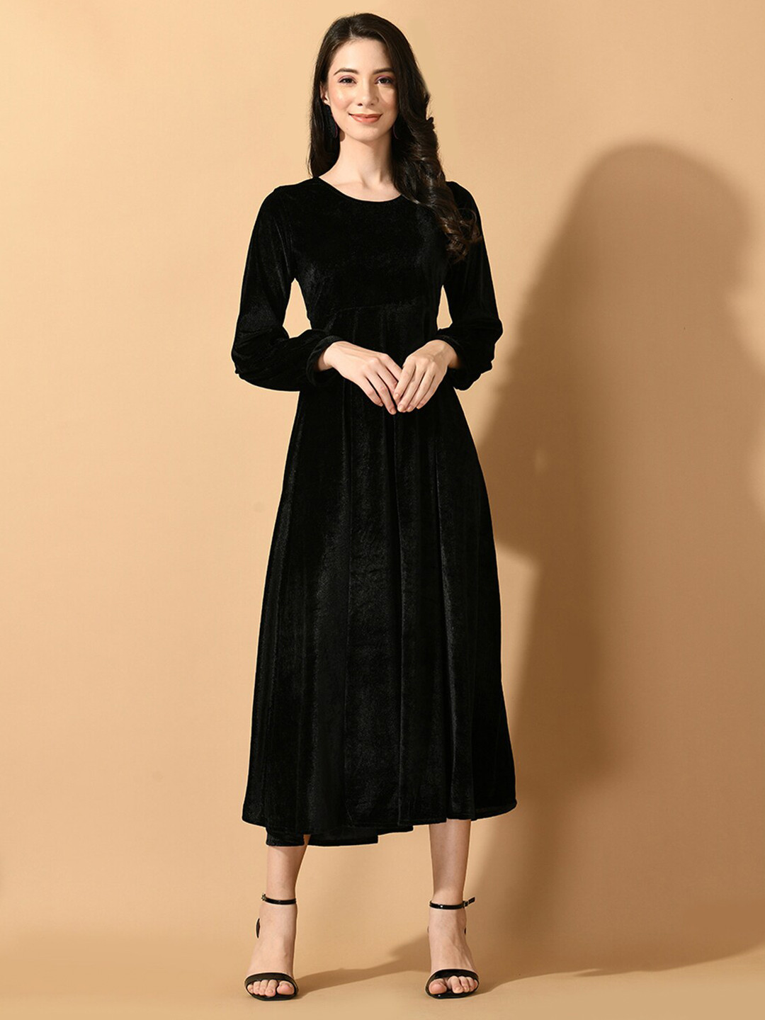 Sangria Black Self Designed Fit & Flared Midi Velvet Dresses