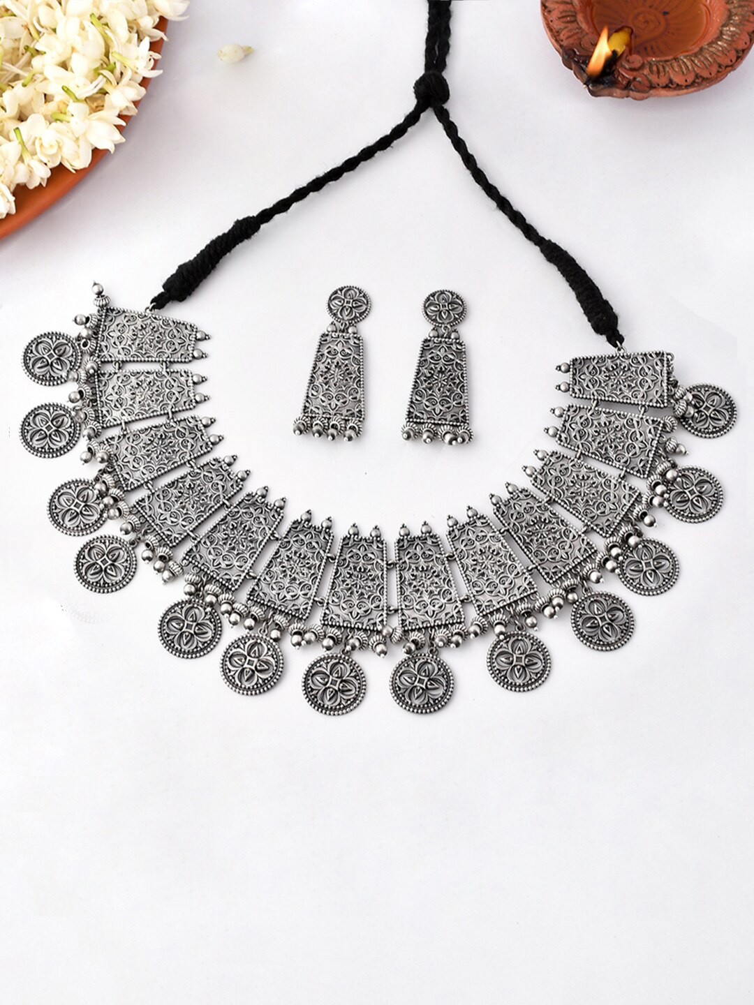Voylla Nrityotsava Sliver-Plated Antique Design Jewellery Set