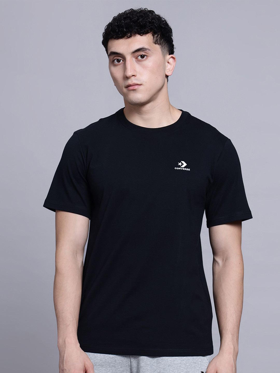 Converse Unisex Go-To Embroidered Star Chevron Standard Fit T-Shirt