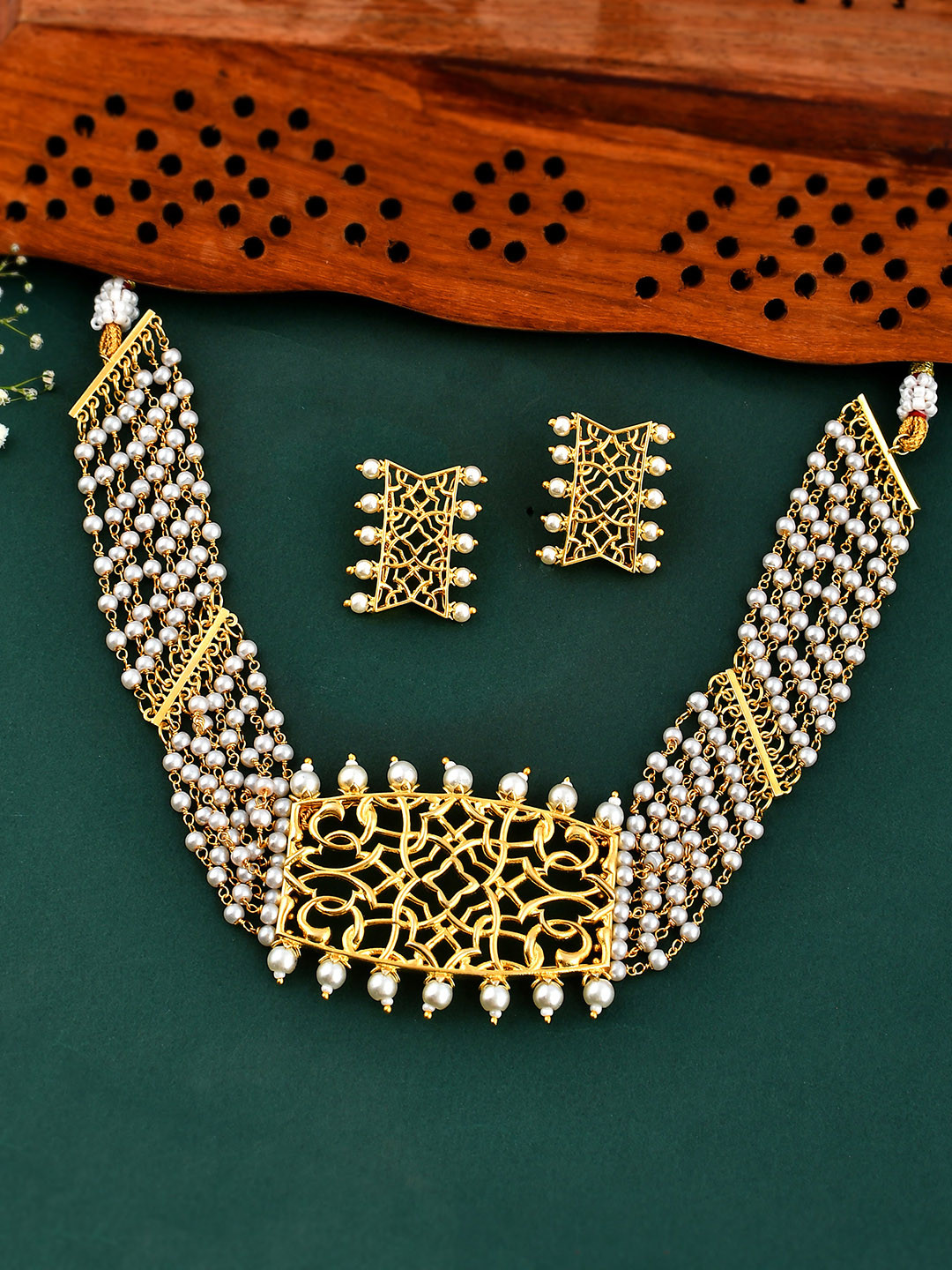 Voylla Nazakat Gold-Plated & Beaded Rani Jewellery Set
