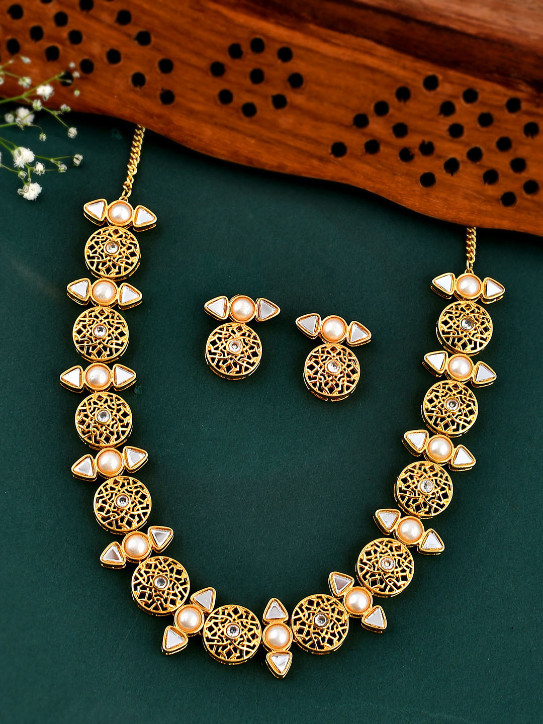 Voylla Nazakat Aleeza Gold-Plated Stone-Studded Jewellery Set