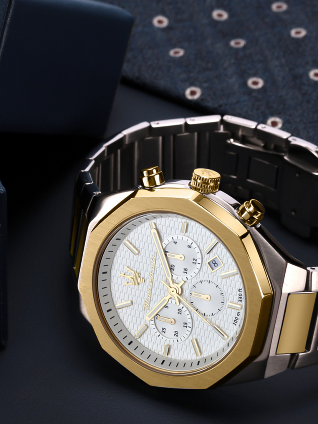 Maserati Design Men Stainless Steel Bracelet Style Straps Analogue Watch R8873642009