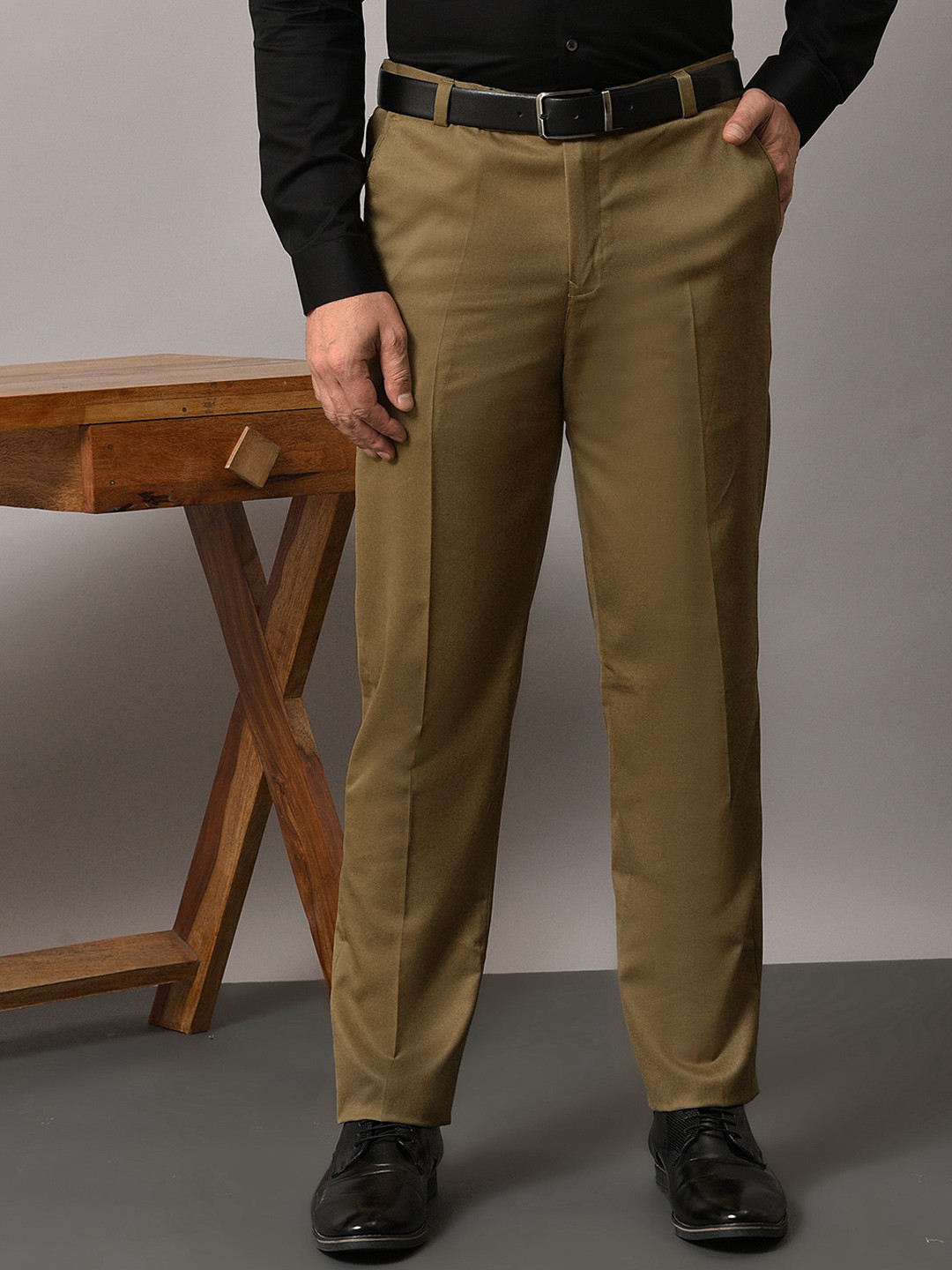 Hangup Men Original Regular Fit Mid-Rise Formal Trousers
