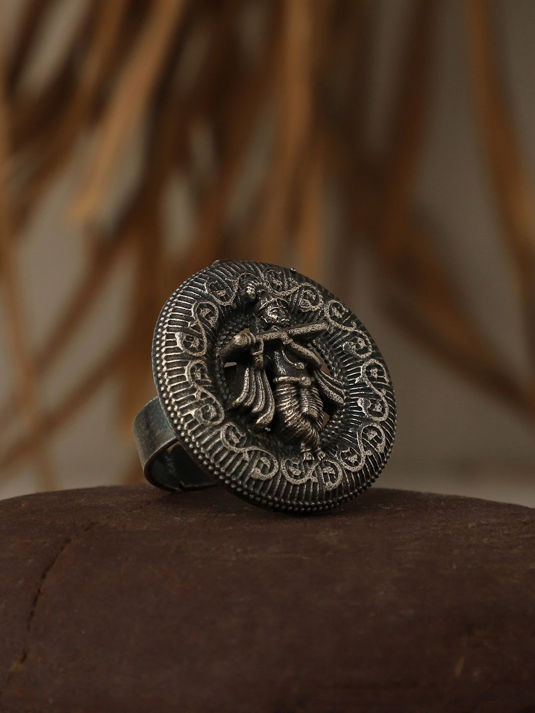 VENI Silver-Plated Krishna Oxidized Adjustable Finger Ring
