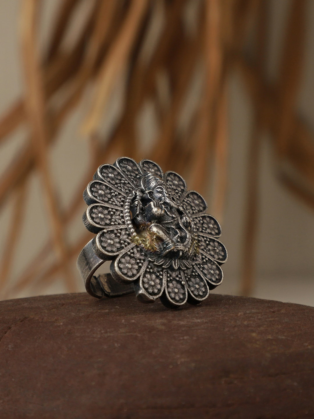VENI Oxidized Silver-Plated Ganesha Adjustable Finger Ring