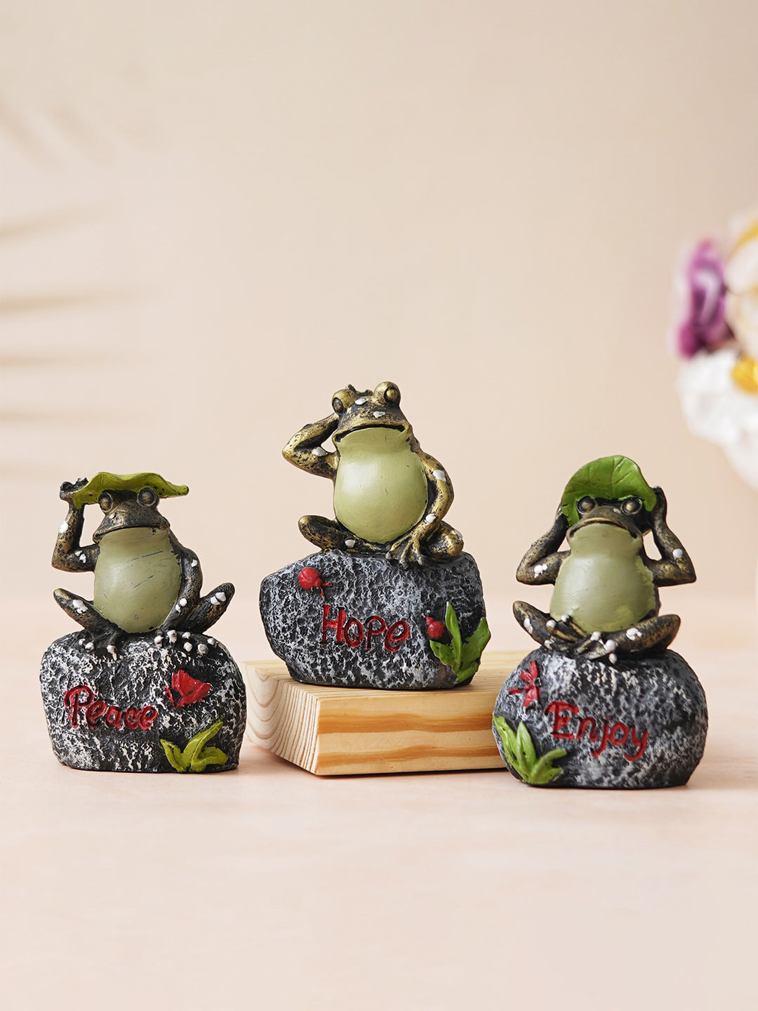 eCraftIndia Tortoise Sitting On Stone Green Polyresin Natural Living Room Set of 3 Medium Showpieces - 2 Inches