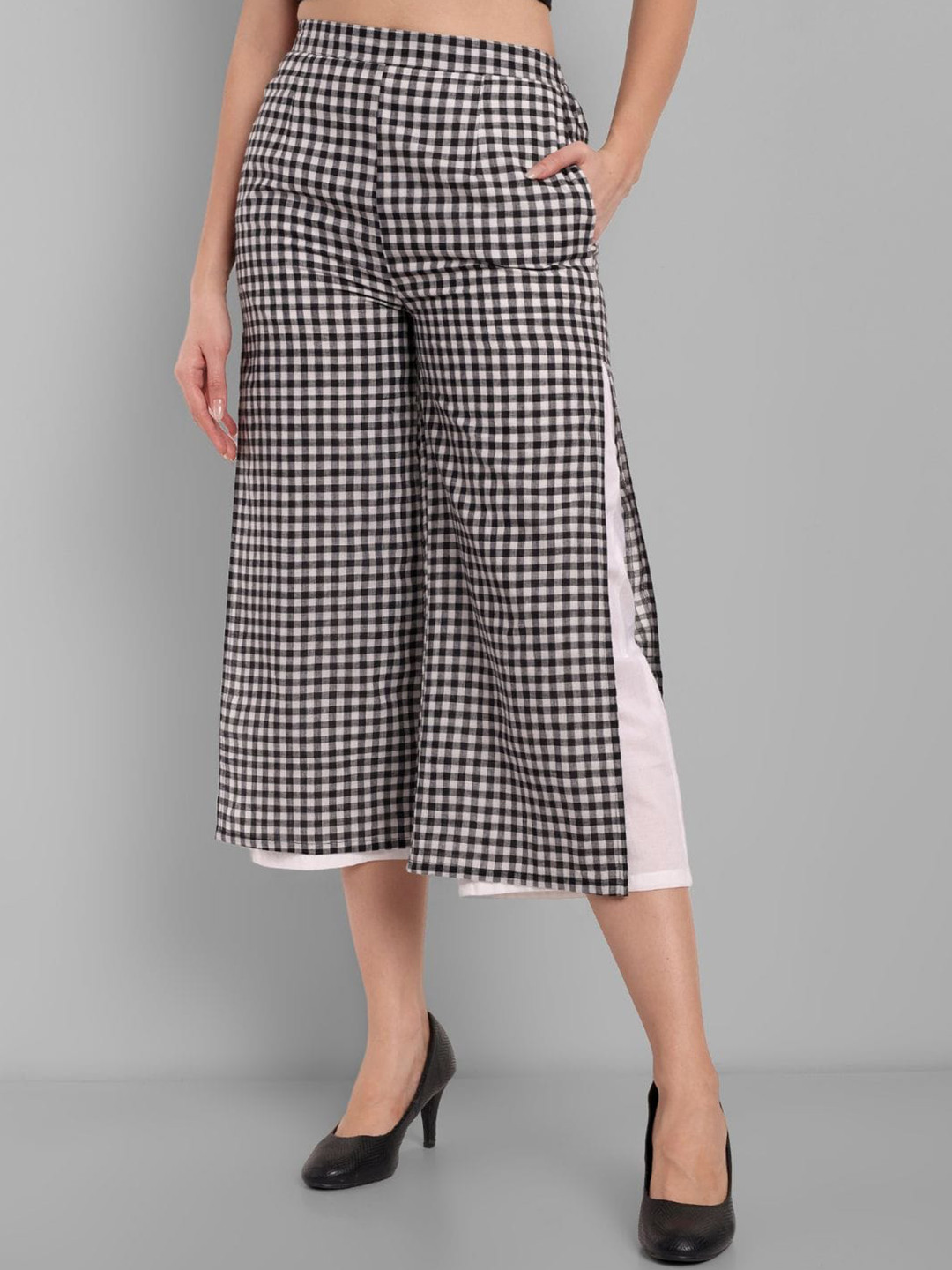 Mera Rang Women Checked Pure Cotton Loose Fit Cropped Trouser