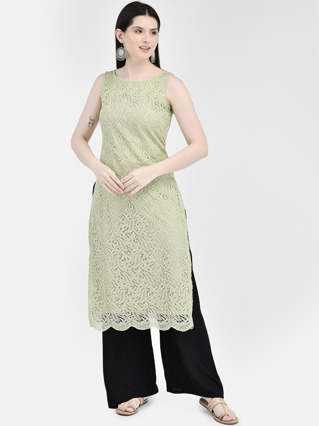 Ojjasvi Geometric Embroidered Thread Work Sleeveless A-Line Kurta