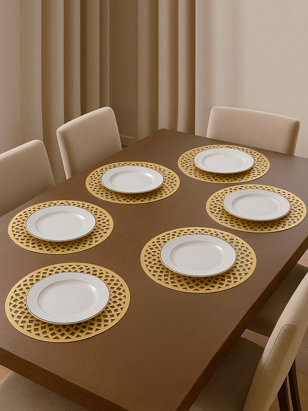 Kuber Industries Gold Toned 6 Pieces Cut-Out Detail Round Table Placemats