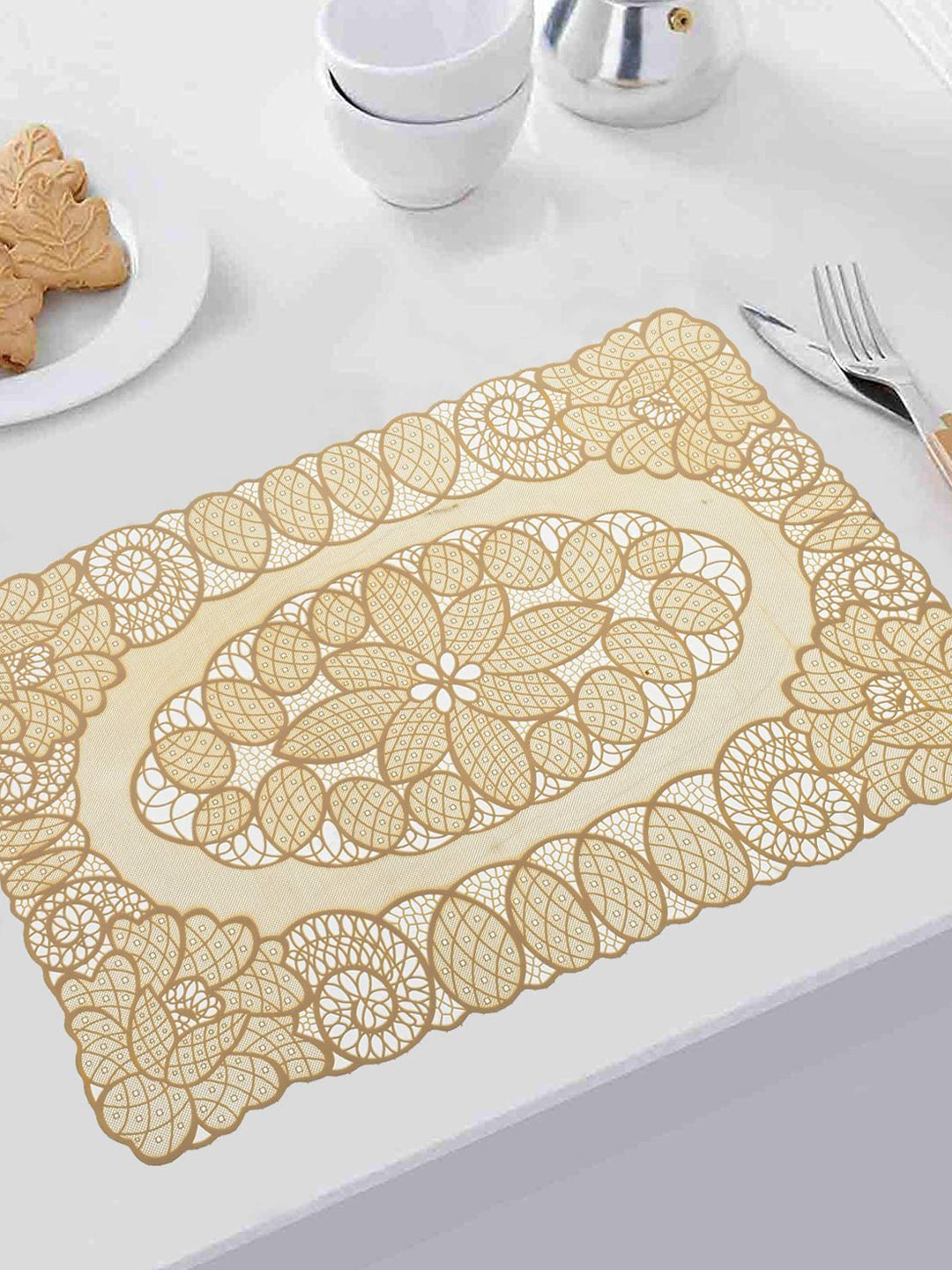Kuber Industries Cream-Coloured 6 Pieces Floral-Pattern Rectangular Table Placemats