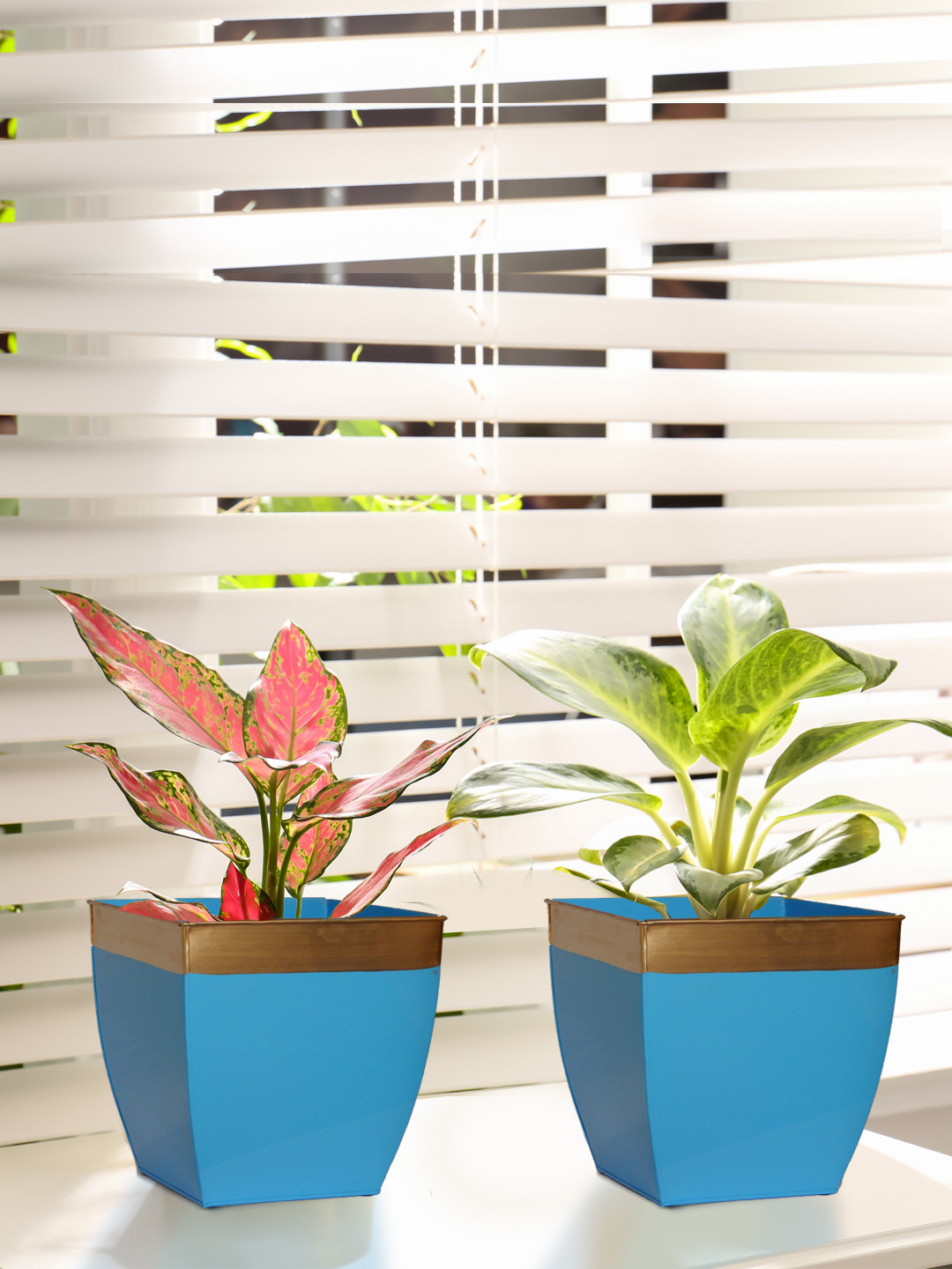 ecofynd 2 Pieces Midland Small Metal Planter Pots