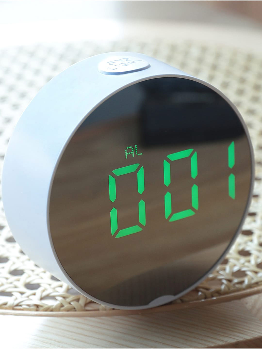 Kuber Industries White Contemporary Alarm Clock