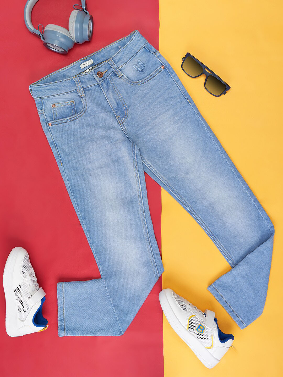 Pantaloons Junior Boys Mildly Distressed Mid Rise Heavy Fade Cotton Jeans