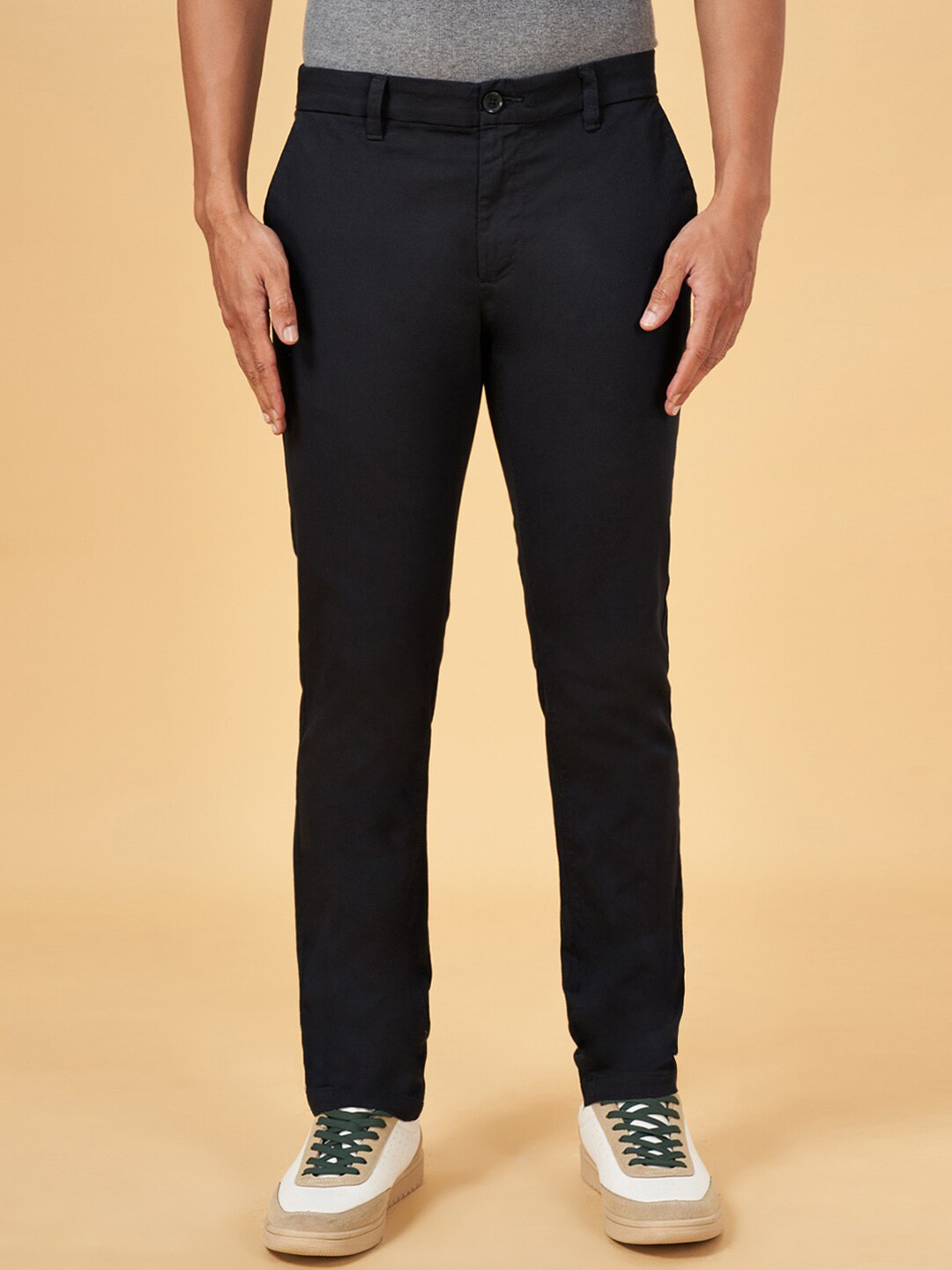 BYFORD by Pantaloons Men Slim Fit Low-Rise Plain Cotton Regular Trousers