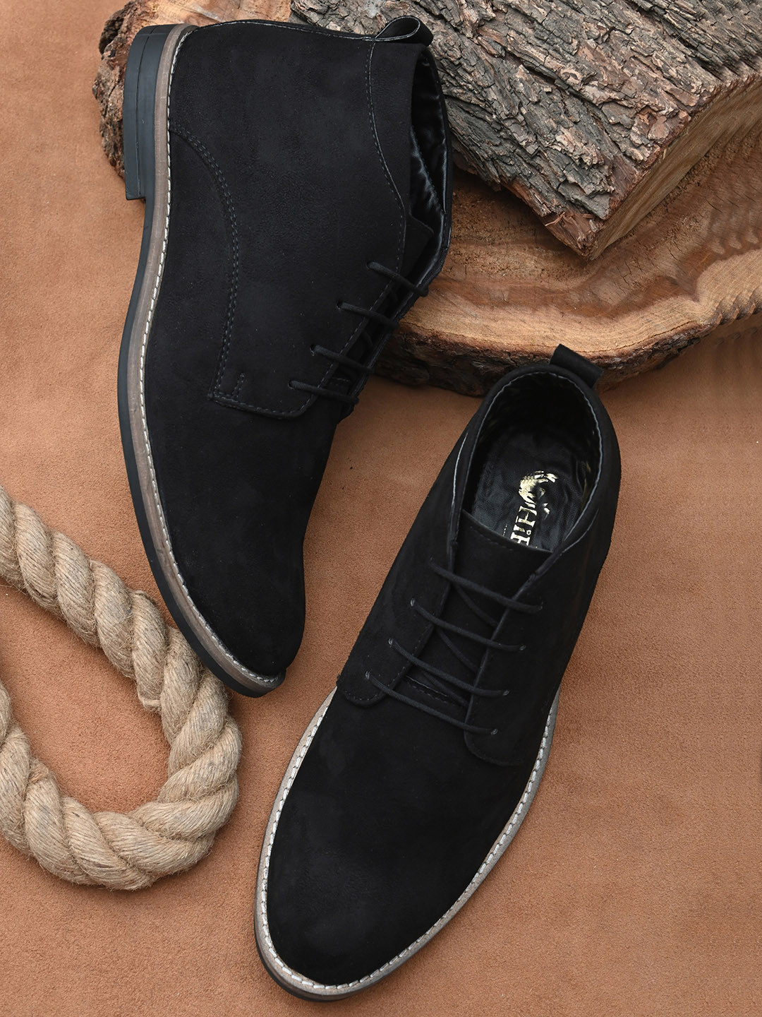 Hirels Men Black Solid Suede Mid-Top Flat Boots