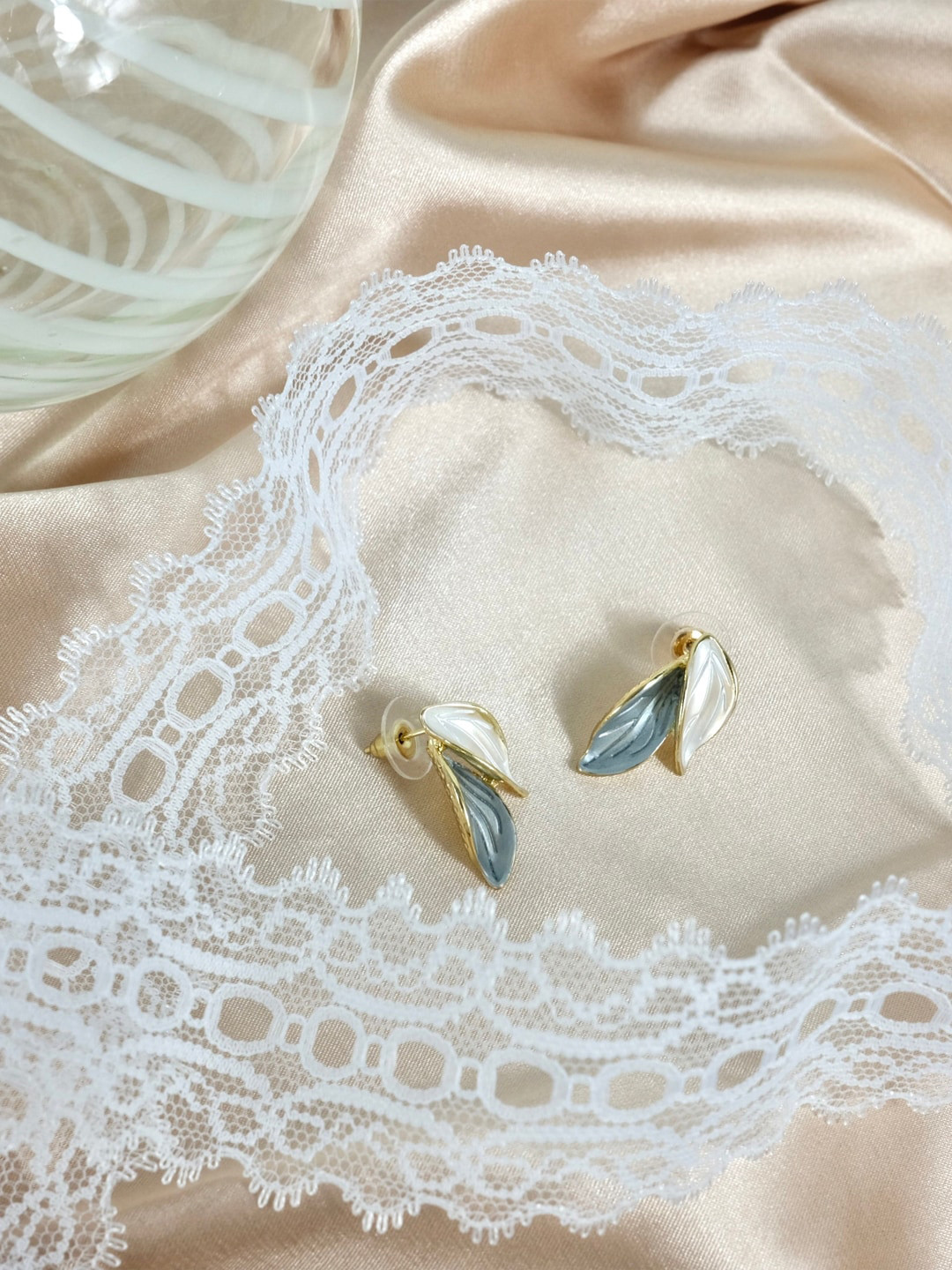 VAGHBHATT Gold Plated Leaf Shape Stud Earrings