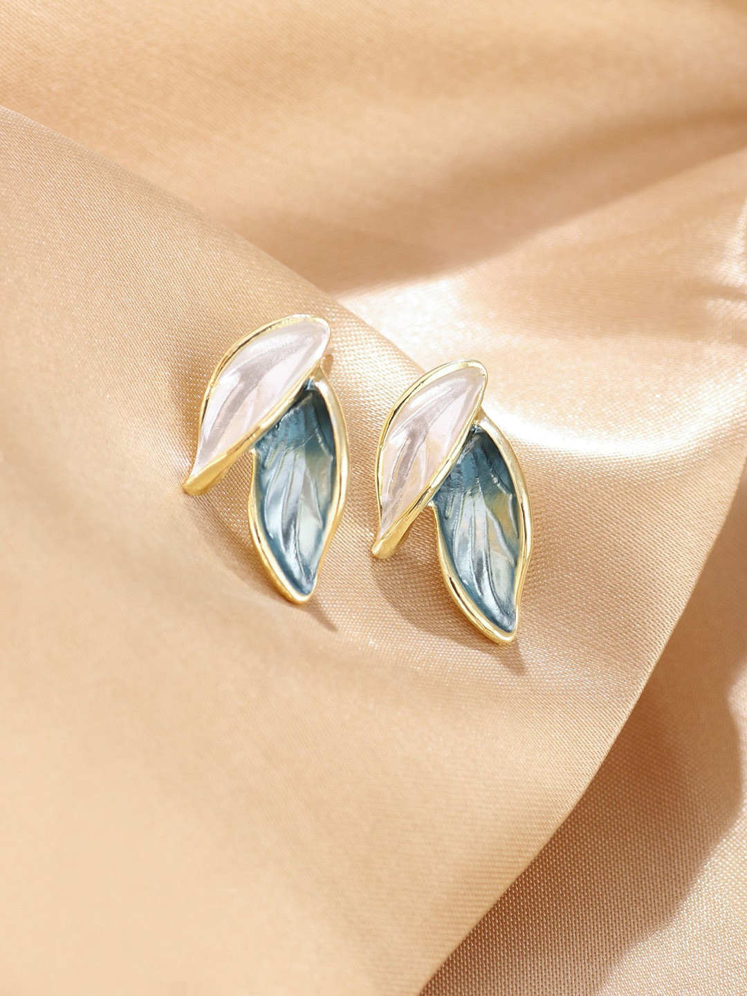 VAGHBHATT Gold-Plated Leaf Shaped Stud Earrings