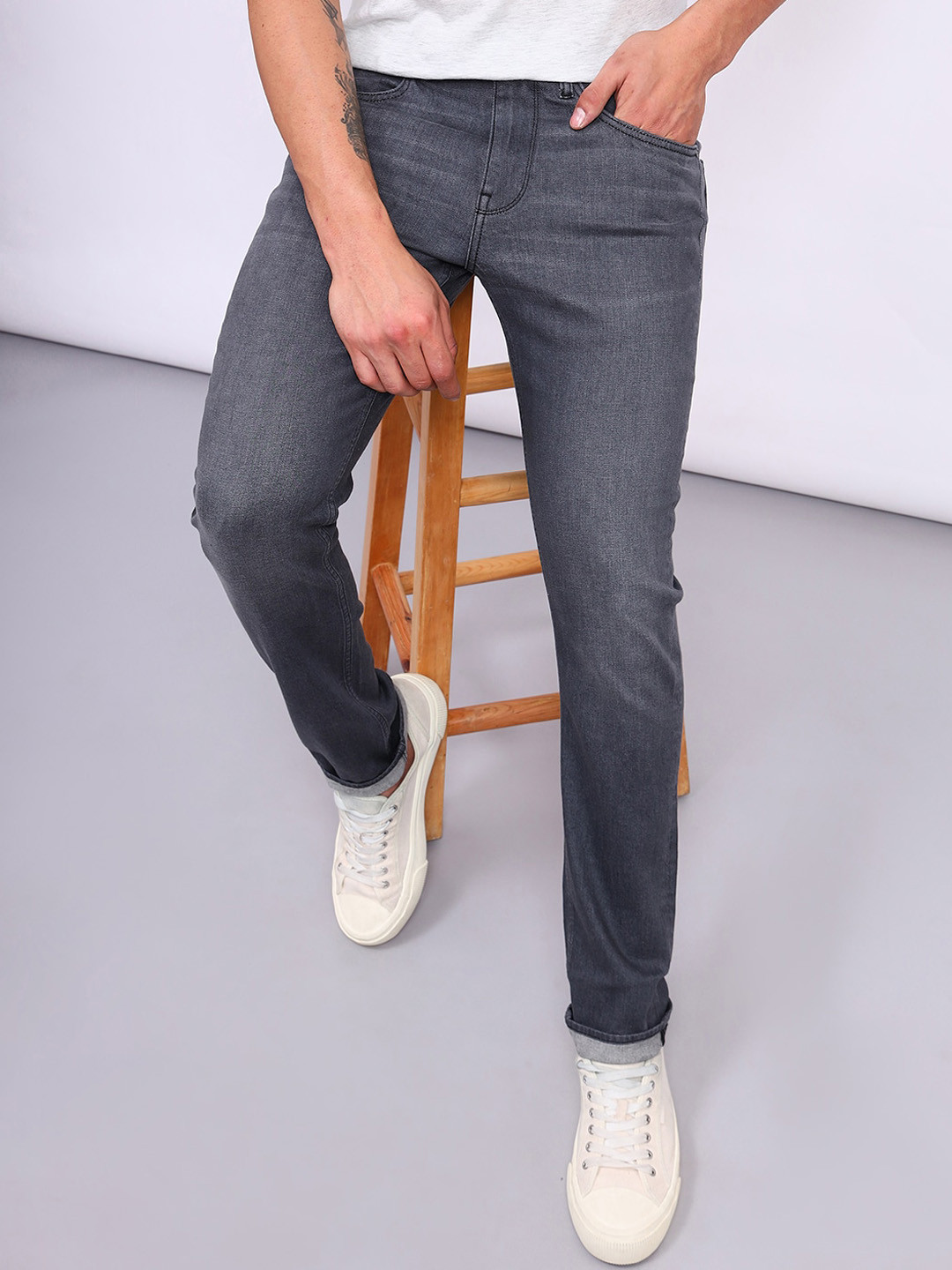 Lee Men Slim Fit Slash Clean Look Fade Stretchable Jeans