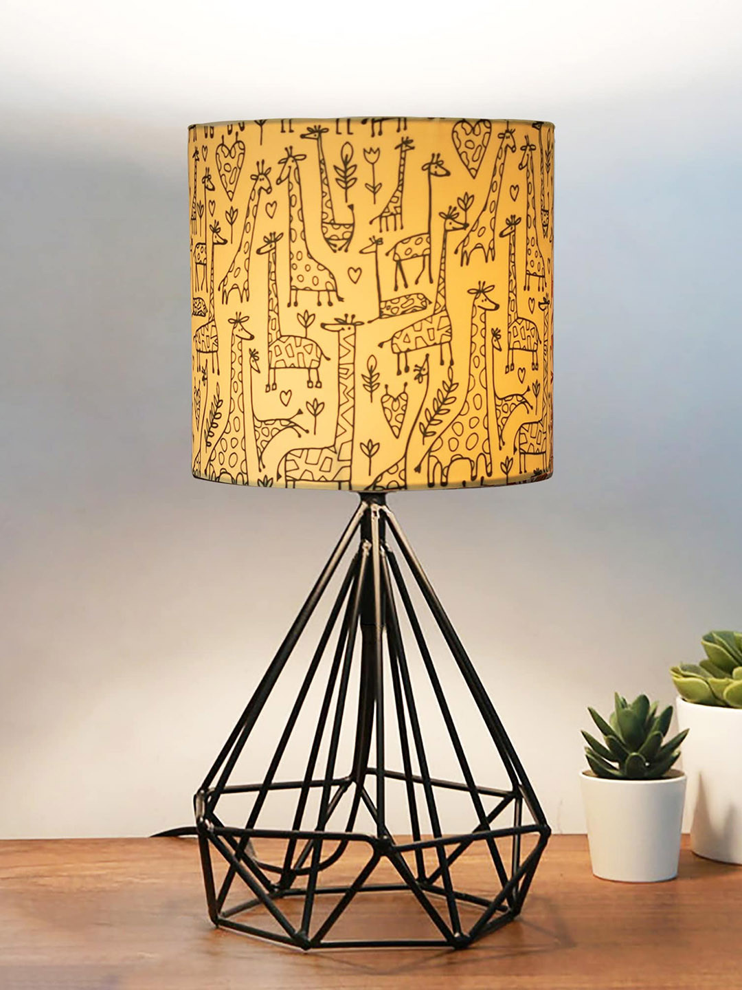 Homesake Yellow & Black Metal Diamond Desk Table Lamp