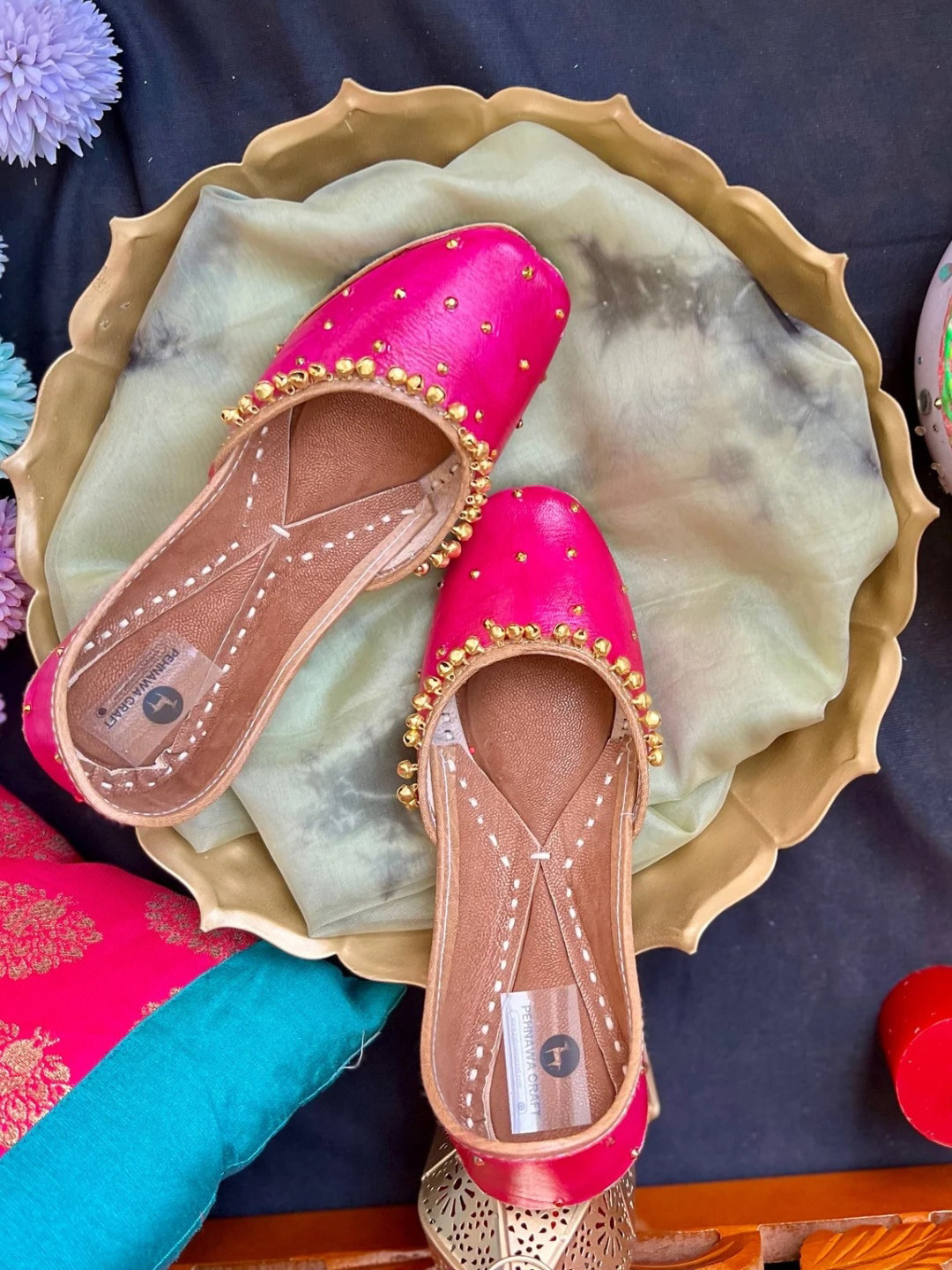 PehnawaCraft Ethnic Embellished Square Toe Leather Mojaris